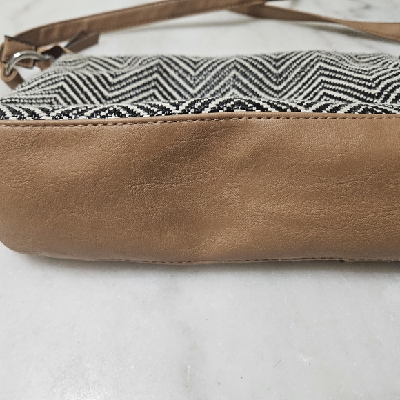 ROSETTI BASKET WEAVE DESIGN LADIES SHOULDER HANDBAG STYLE TOTE BAG! - Picture 5 of 9